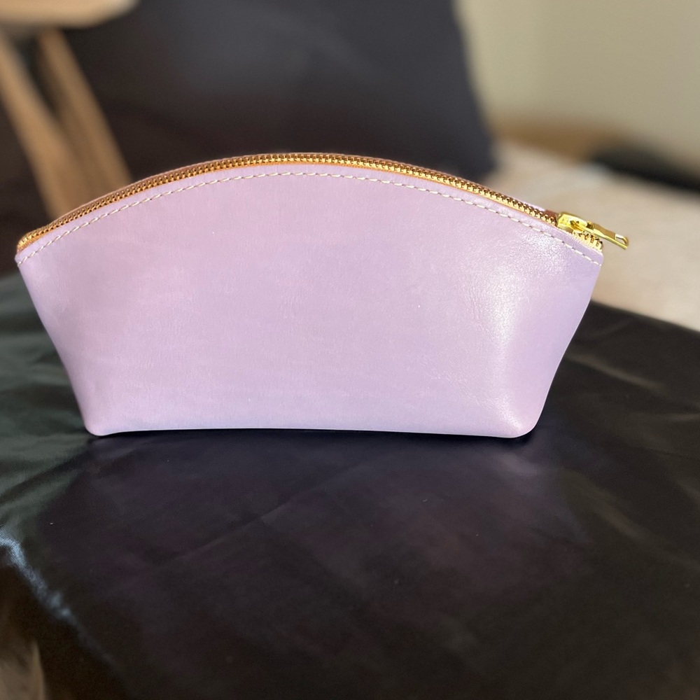 Portland Leather Beautiful lavender genuine leather Eclipse Make up Bag